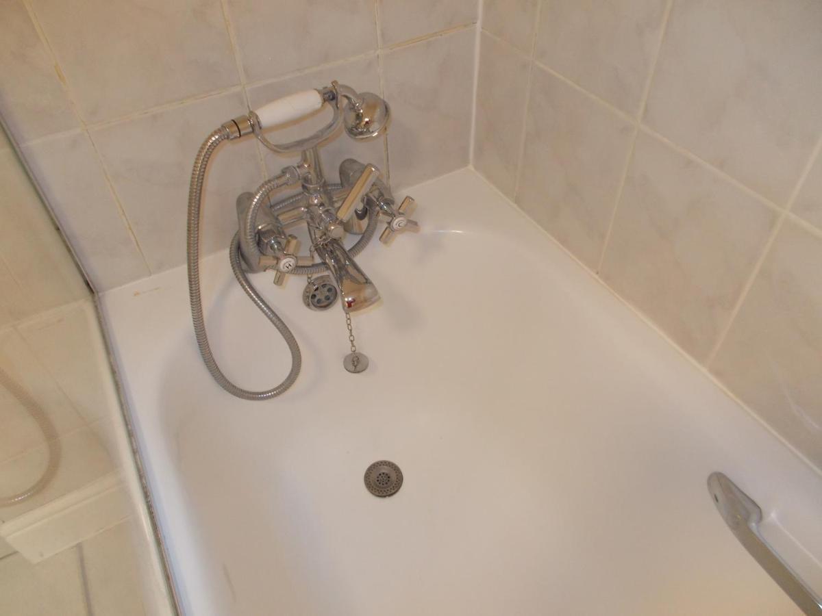 Double Room With Private Bathroom In Flat London Centre Exterior foto