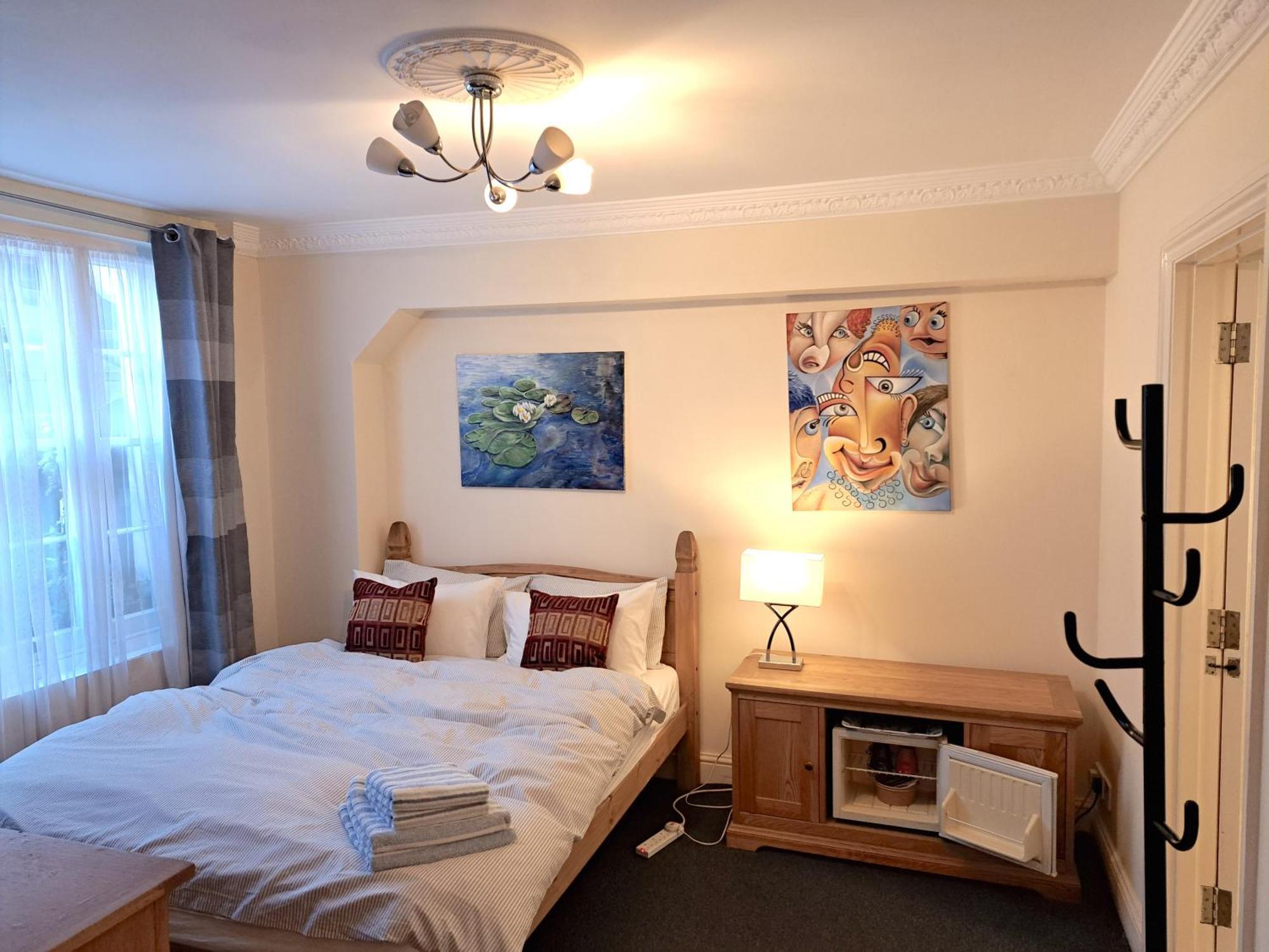 Double Room With Private Bathroom In Flat London Centre Exterior foto